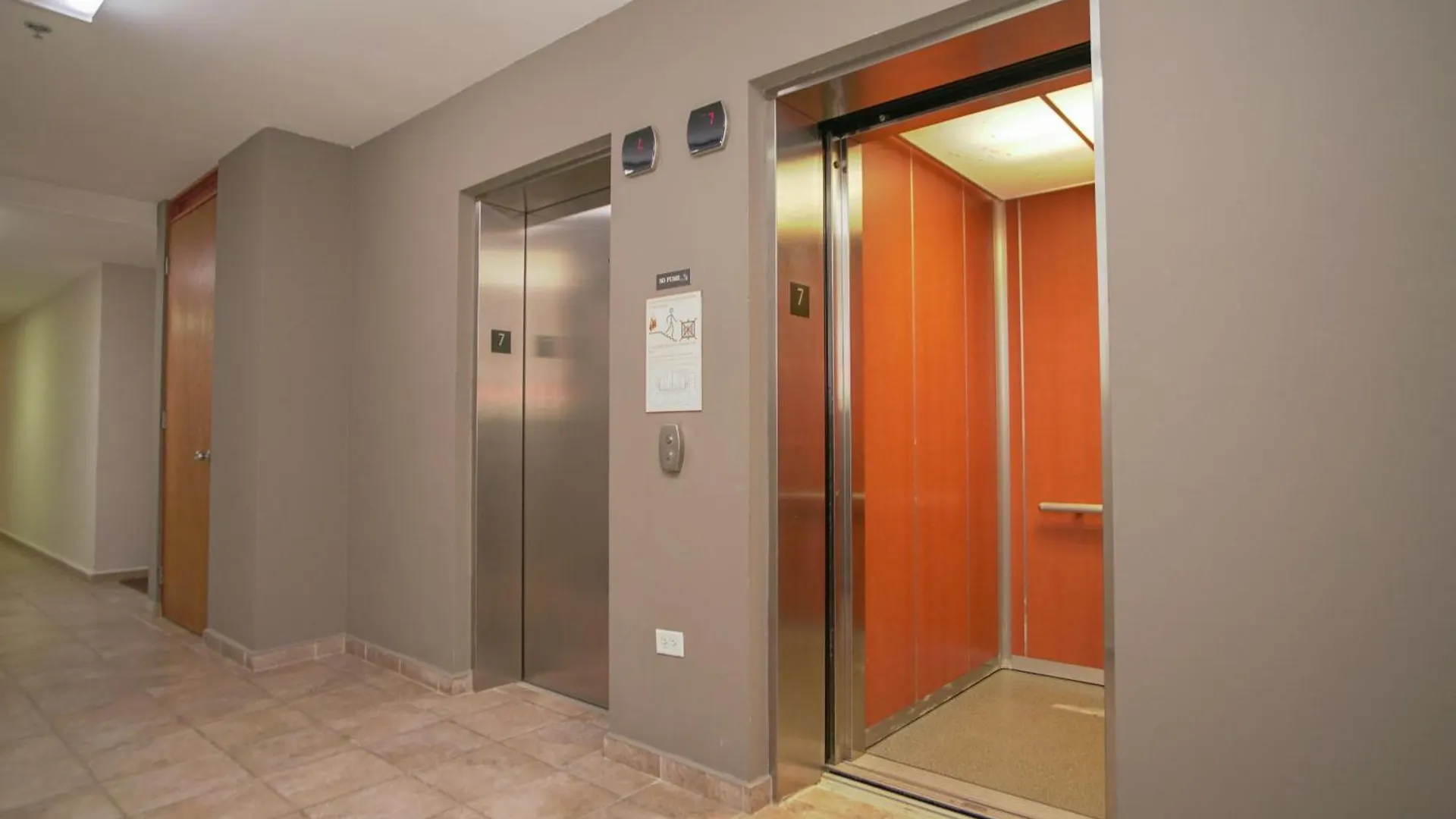 Beachfront 7Th Floor Unit At Mar Azul Aguada 0*,